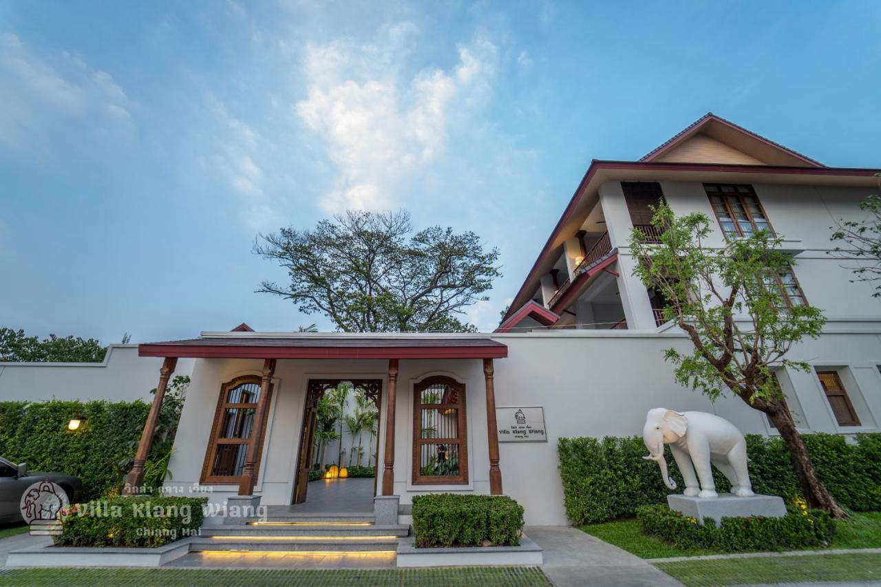 Villa Klang Wiang Chiang Mai Buitenkant foto